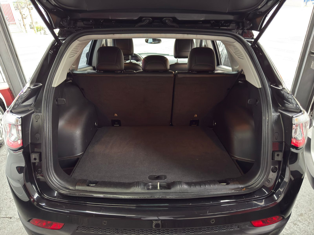Jeep Compass Preto