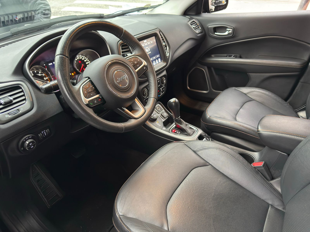 Jeep Compass Preto
