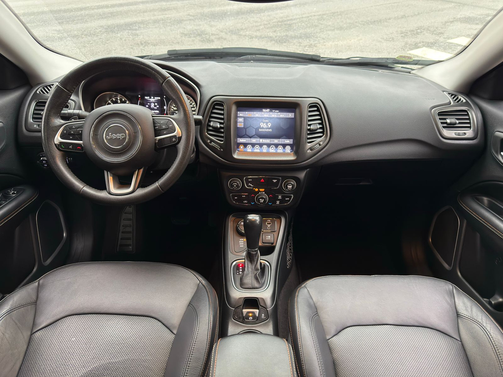 Jeep Compass Preto
