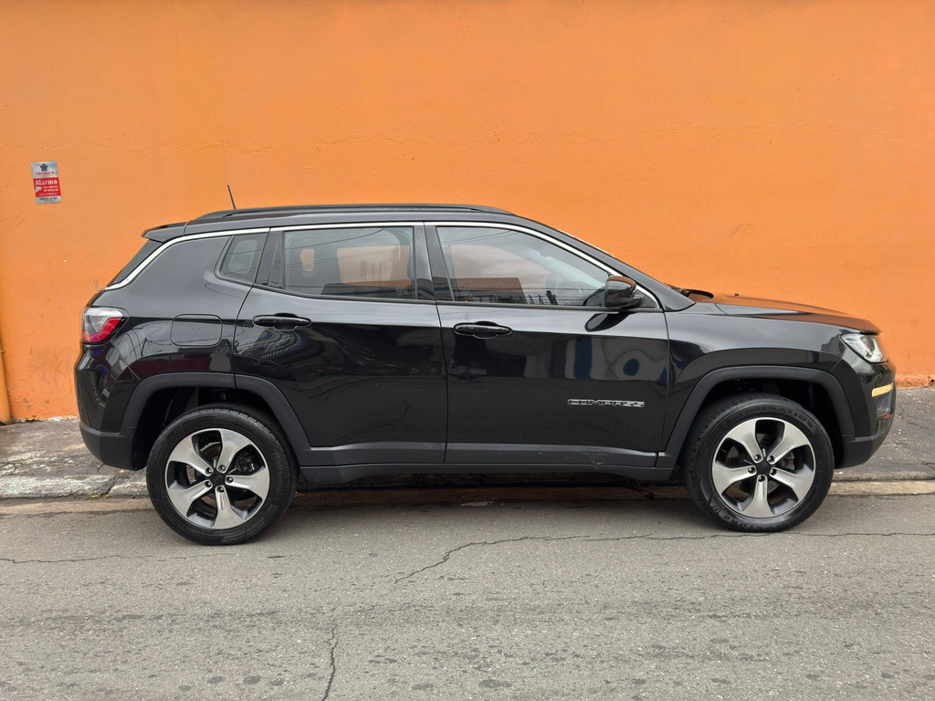Jeep Compass Preto