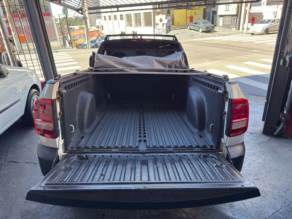 Volkswagen Saveiro Branco