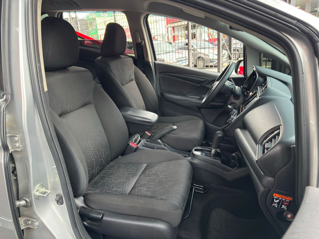 Honda Fit Prata