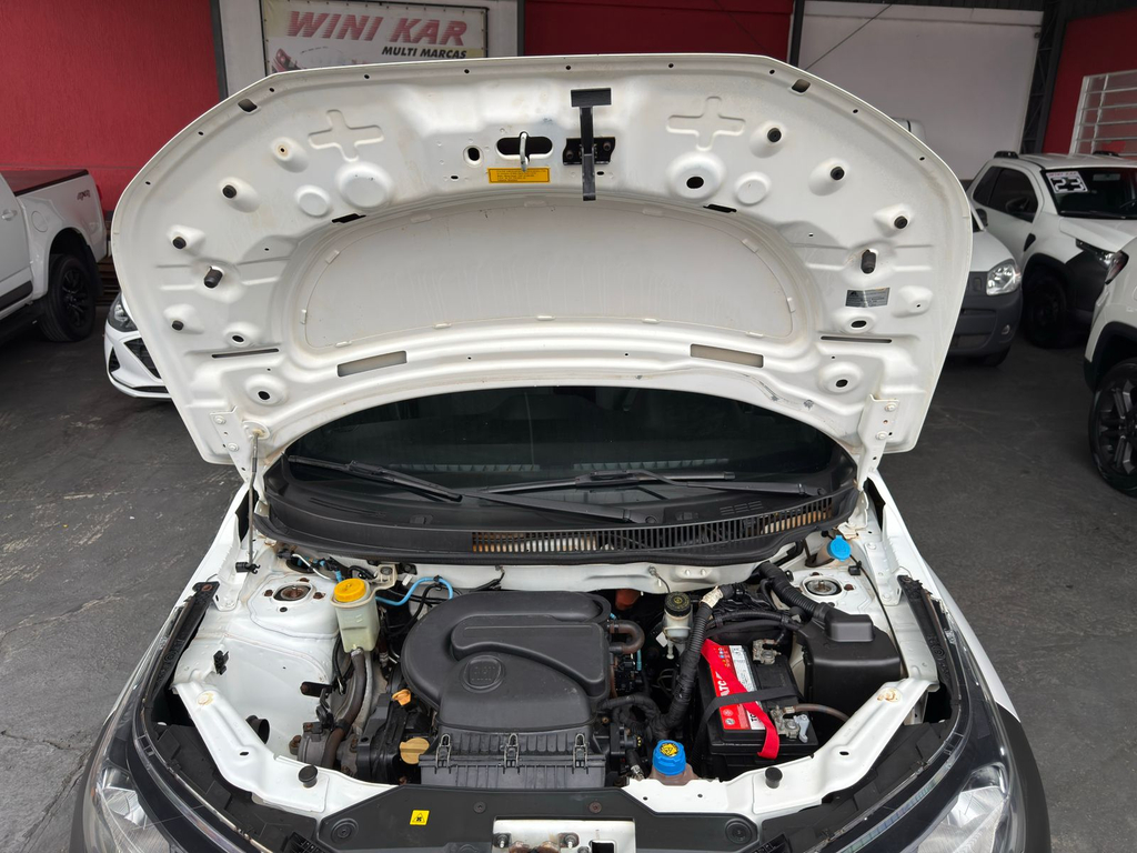 Fiat Strada Branco