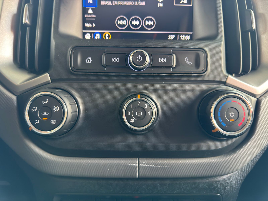 Chevrolet S10 Cabine Dupla Cinza
