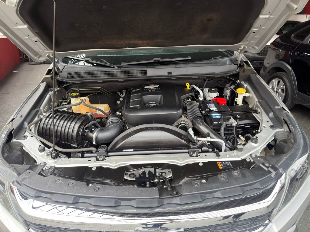 Chevrolet S10 Cabine Simples Prata