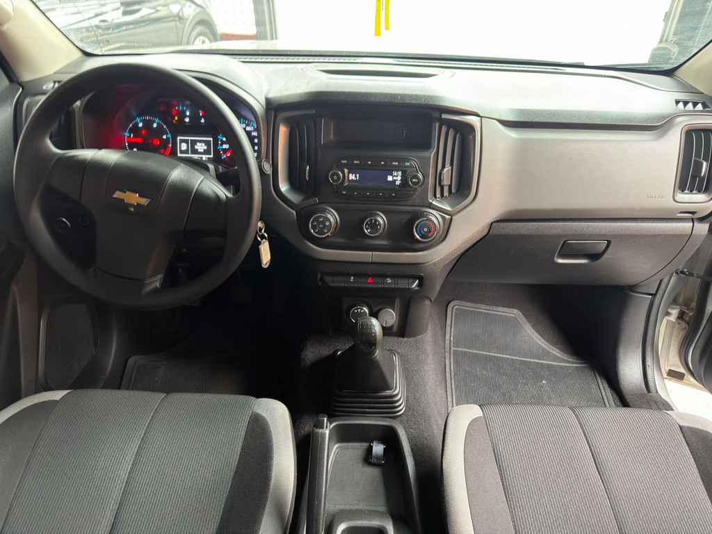 Chevrolet S10 Cabine Simples Prata