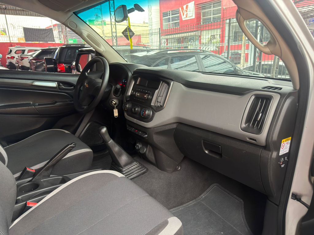 Chevrolet S10 Cabine Simples Prata