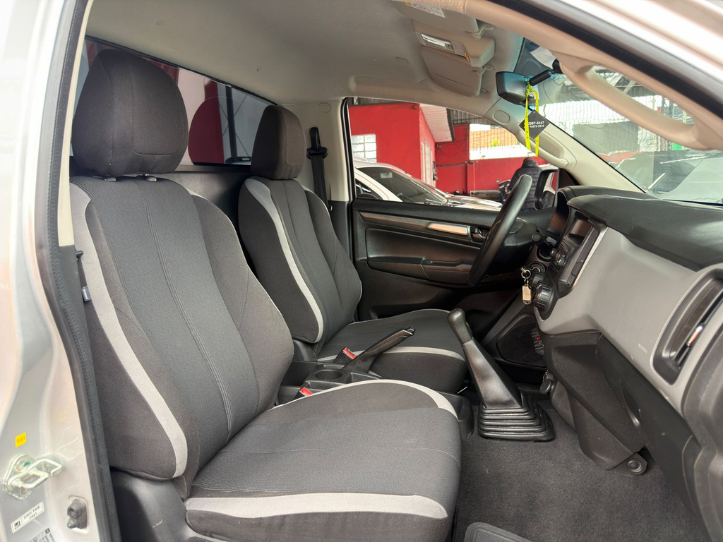 Chevrolet S10 Cabine Simples Prata