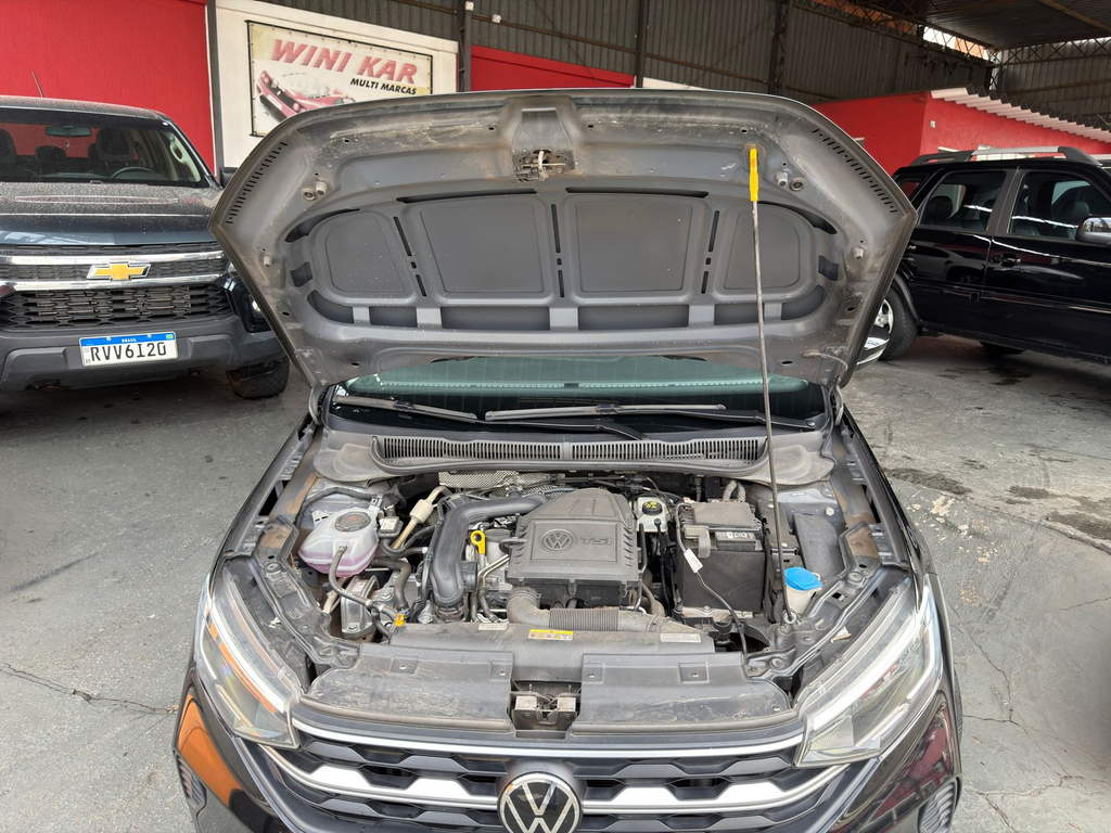 Volkswagen Nivus Preto