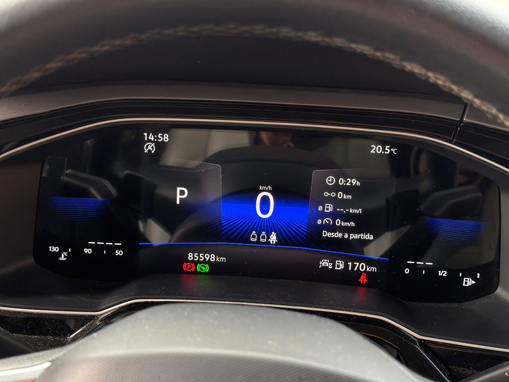 Volkswagen Nivus Preto
