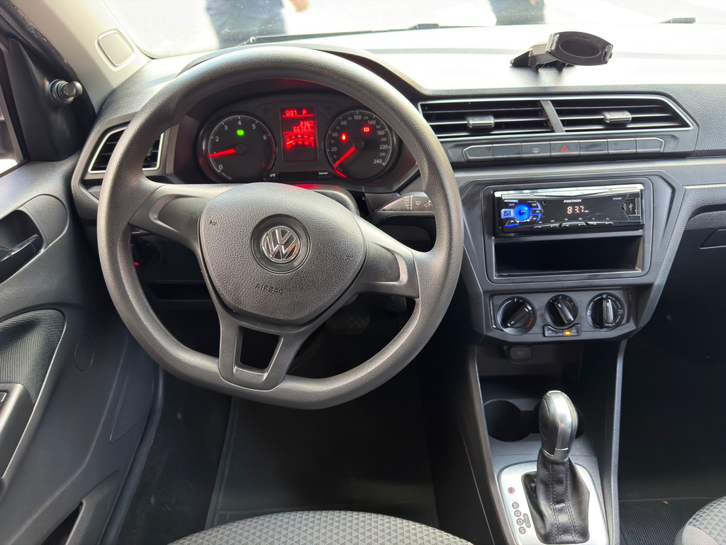 Volkswagen Voyage Prata