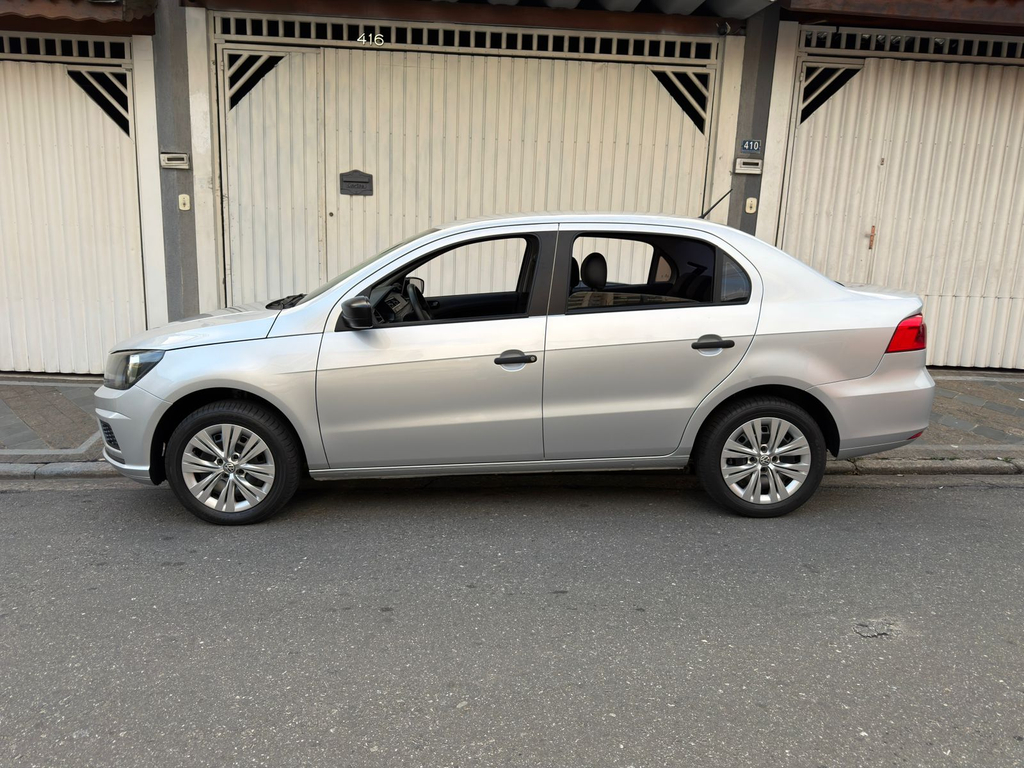 Volkswagen Voyage Prata