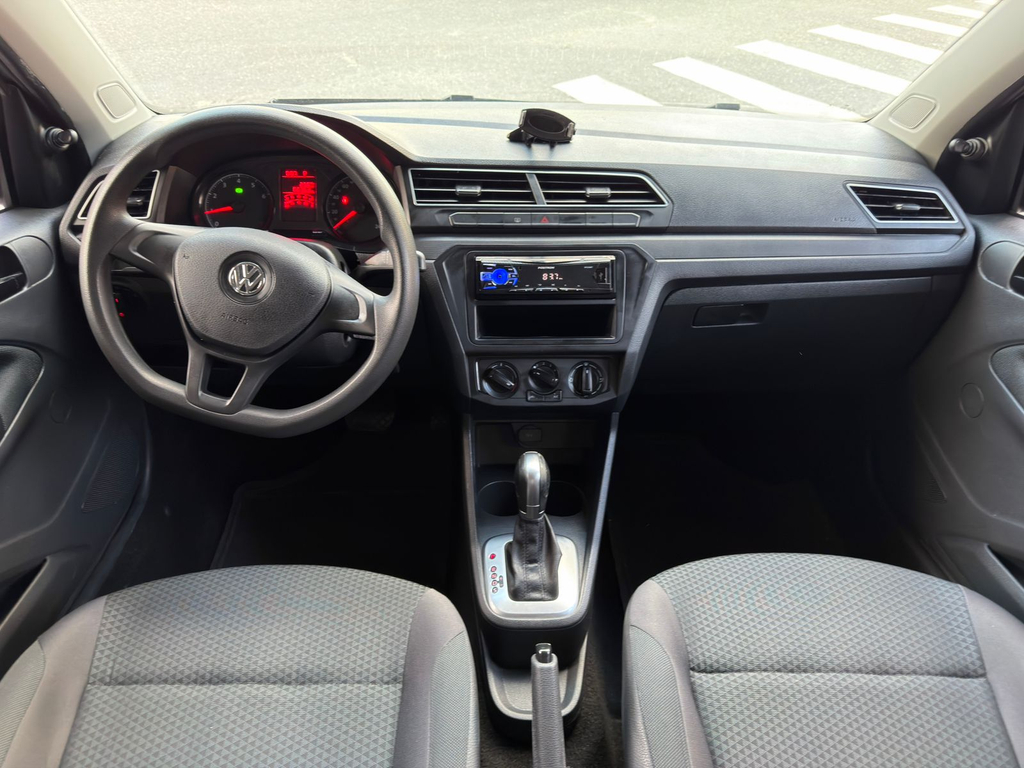 Volkswagen Voyage Prata