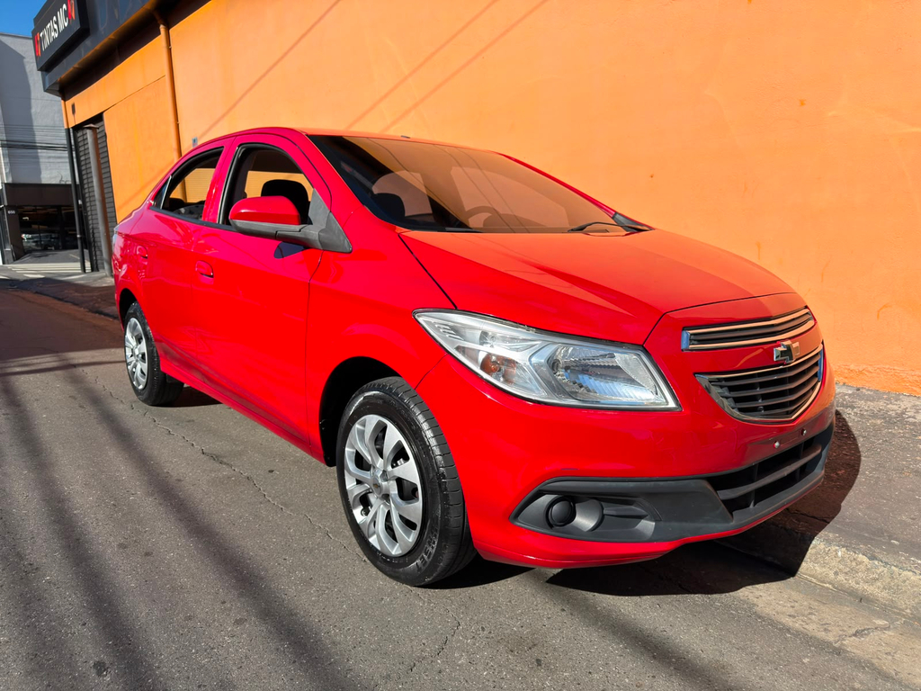 Chevrolet Prisma Vermelho