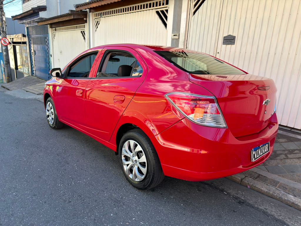 Chevrolet Prisma Vermelho