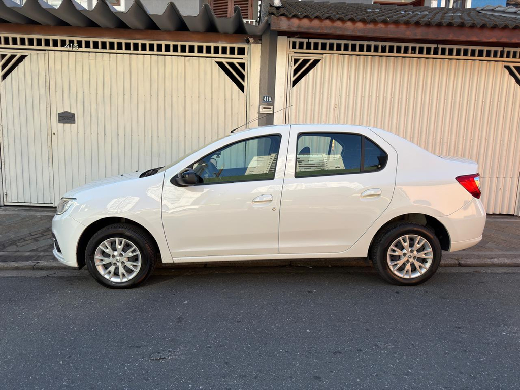 Renault Logan Branco