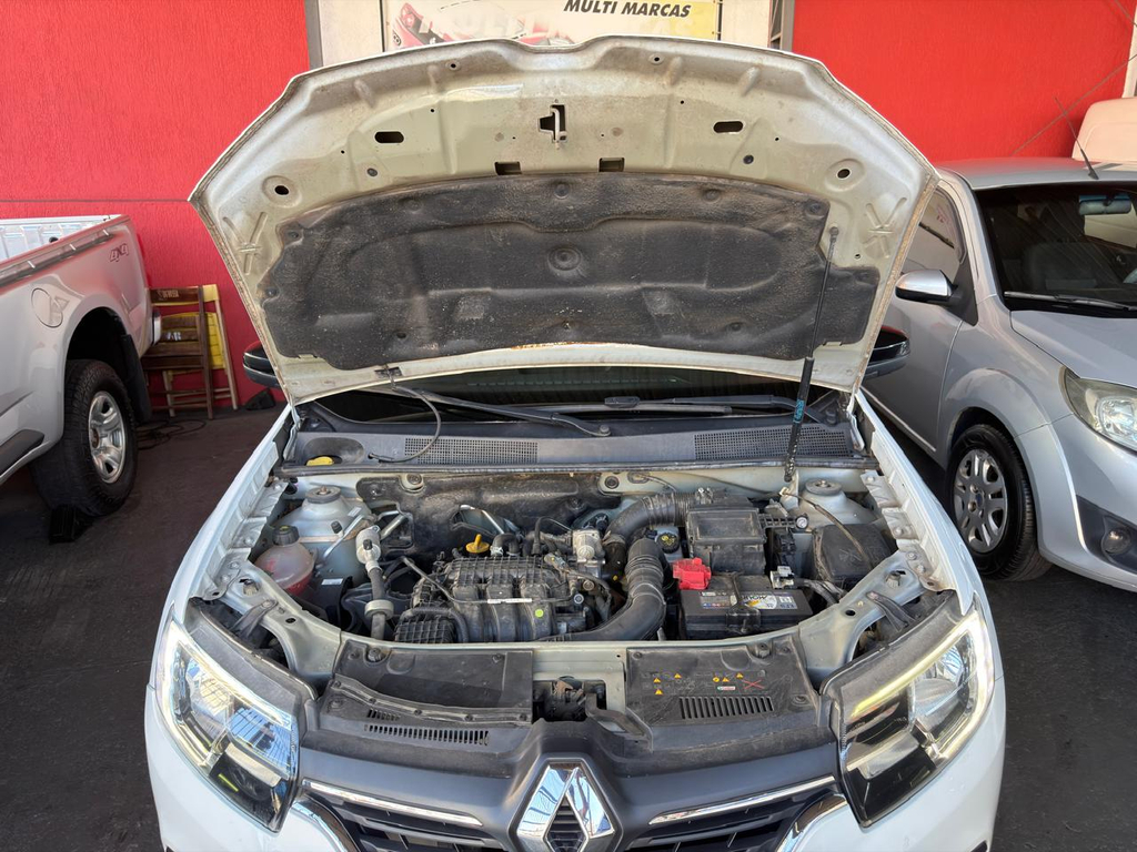Renault Logan Branco