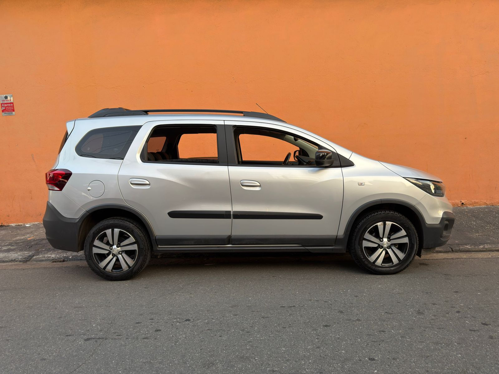 Chevrolet Spin Prata