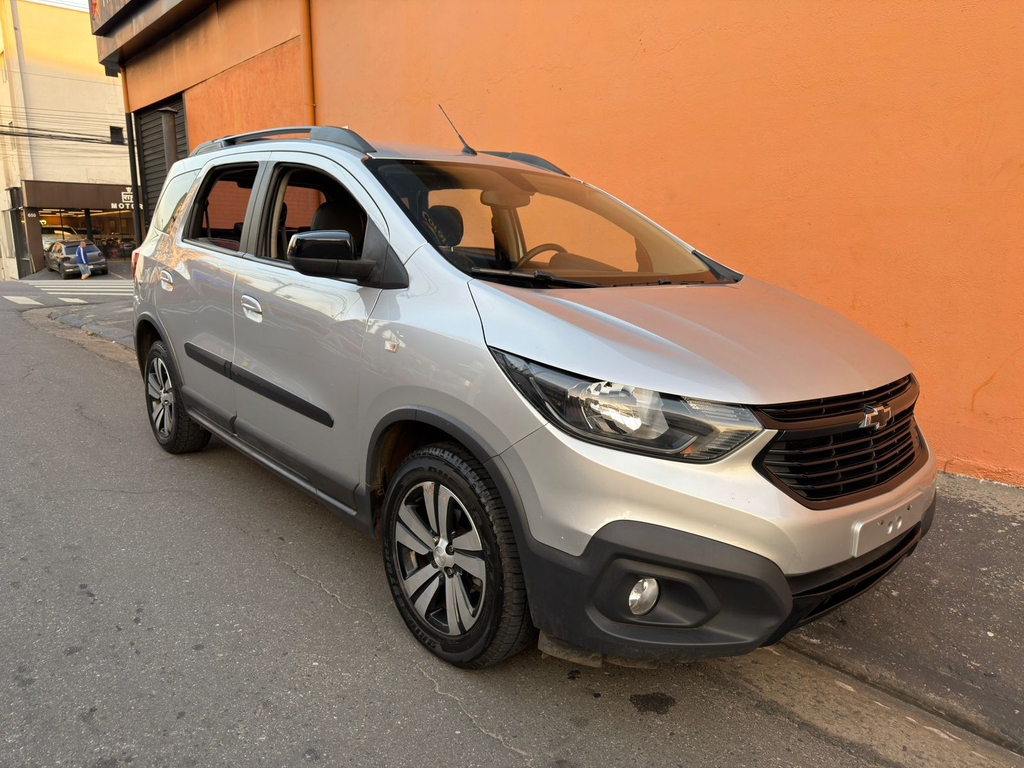 Chevrolet Spin Prata