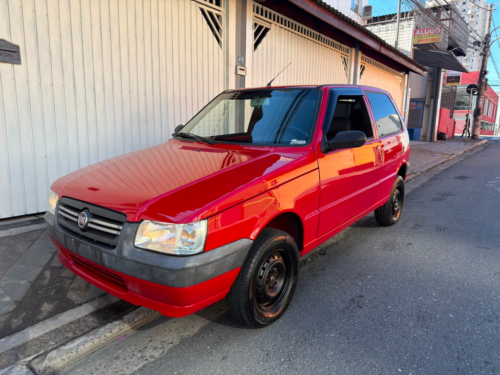 Fiat Uno Vermelho