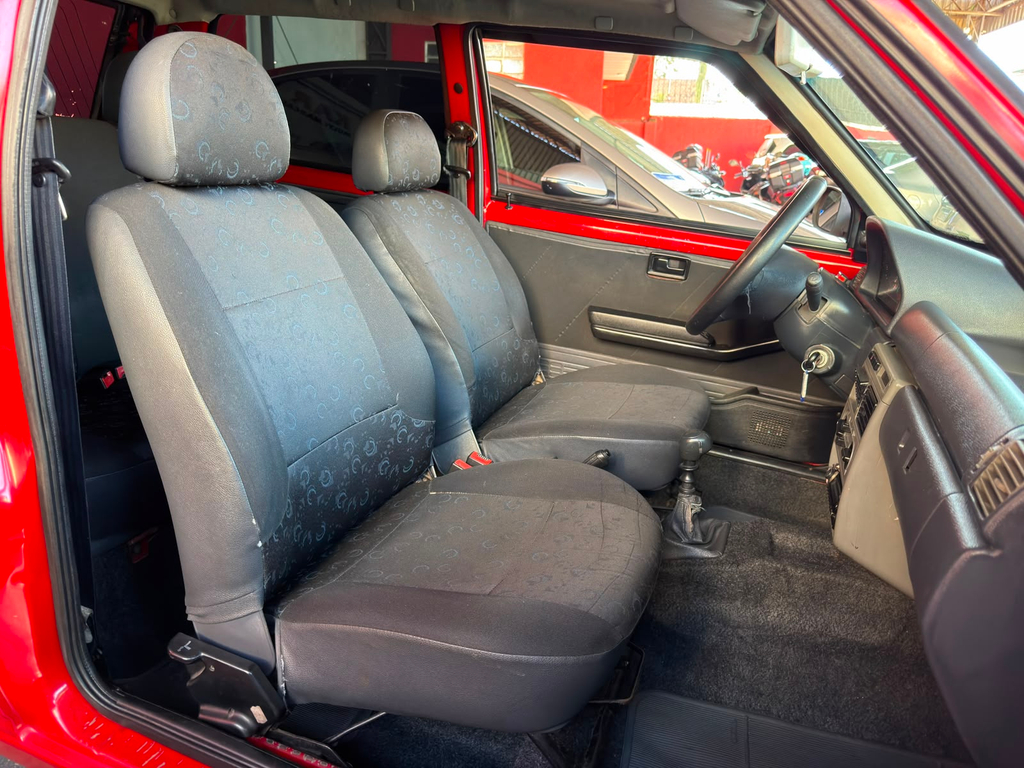 Fiat Uno Vermelho