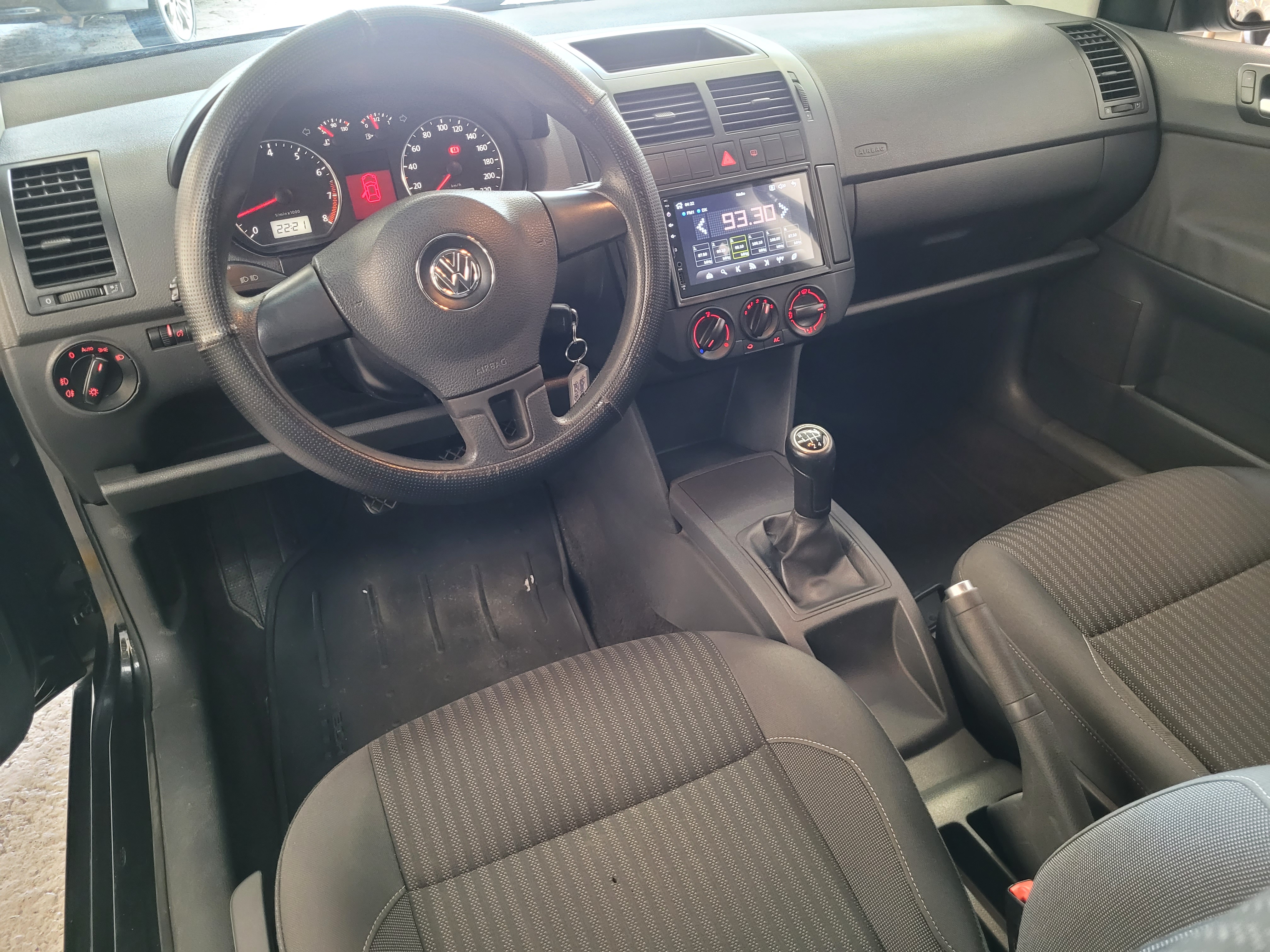 Volkswagen Polo Preto