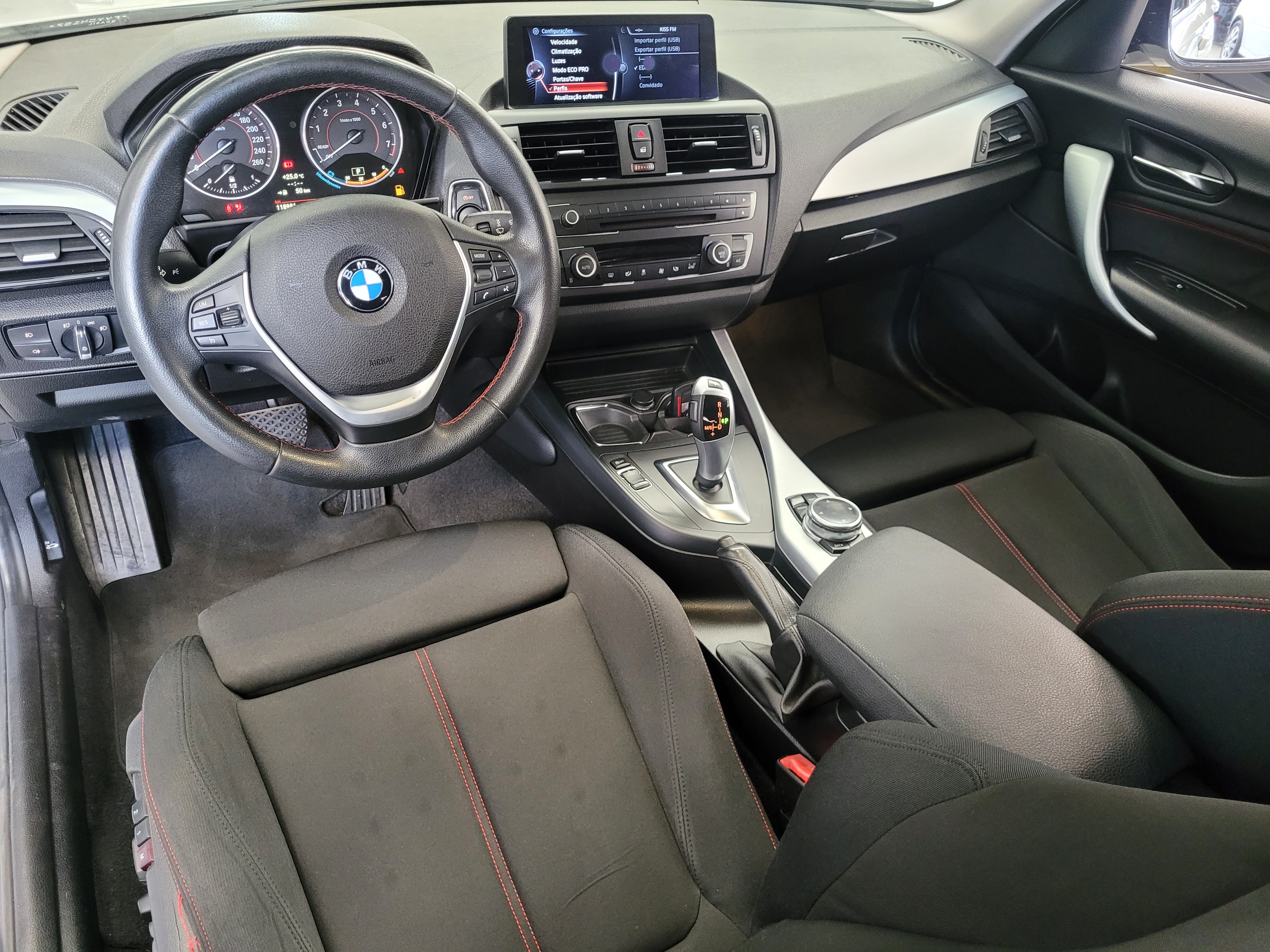 BMW 118i Branco