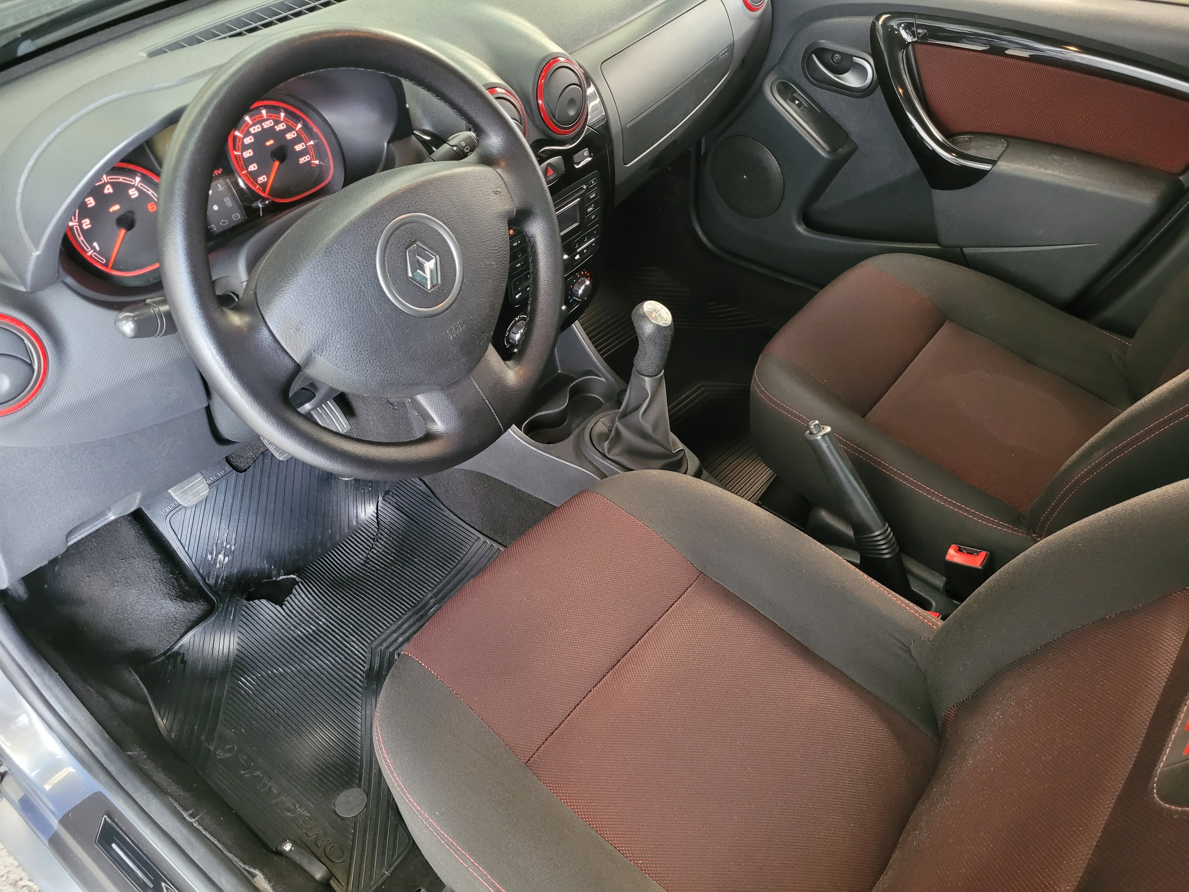 Renault Sandero Stepway Cinza