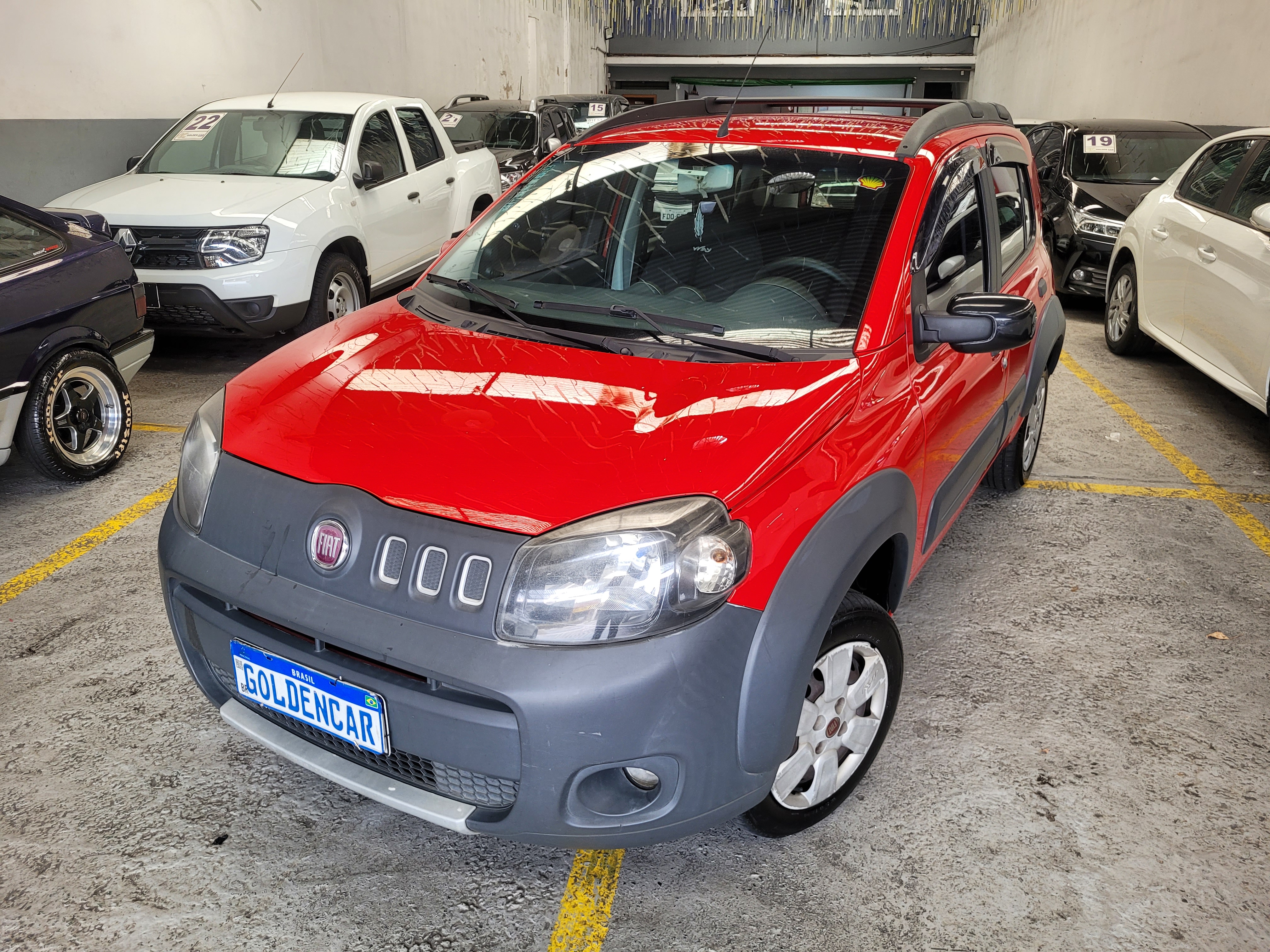 Fiat Uno Vermelho