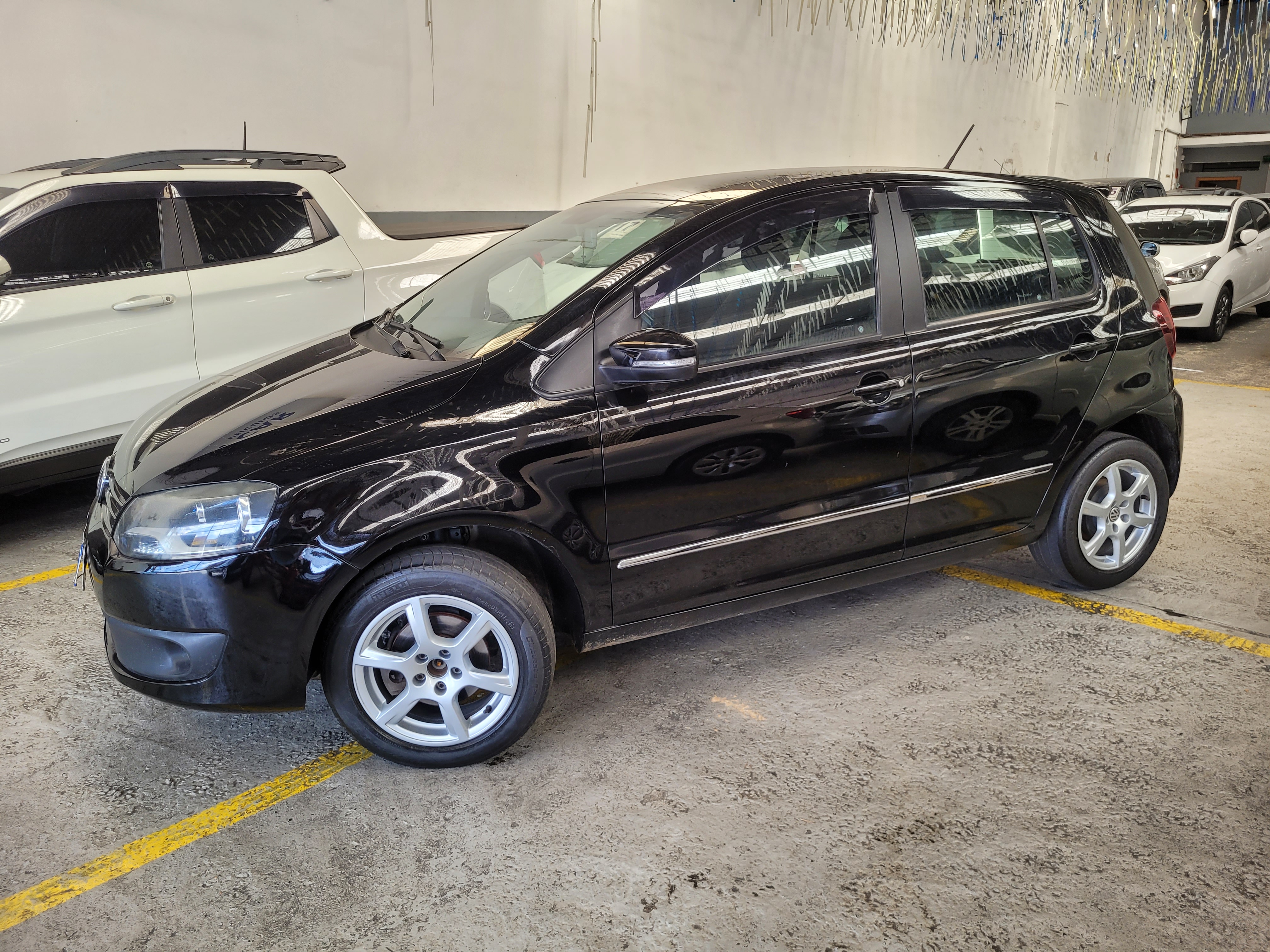 Volkswagen Fox Preto