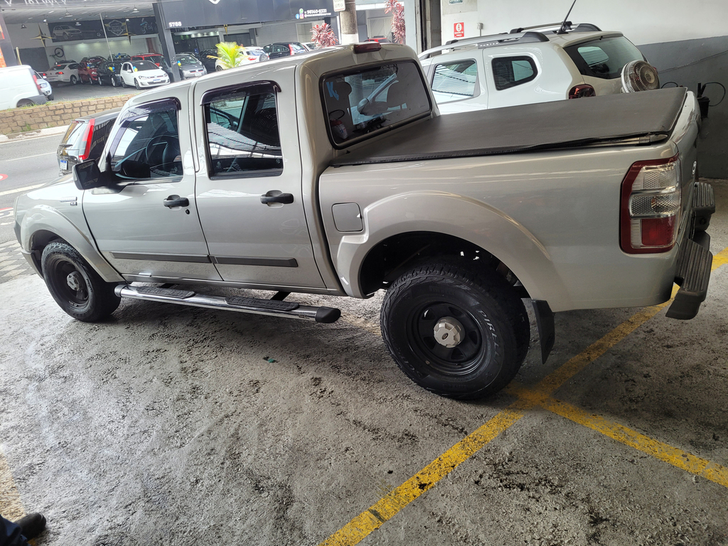 Ford Ranger Prata