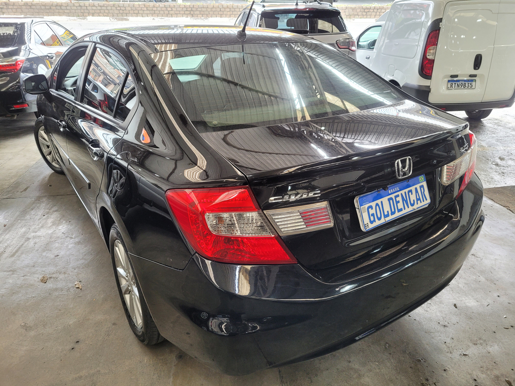 Honda Civic Sedan Preto