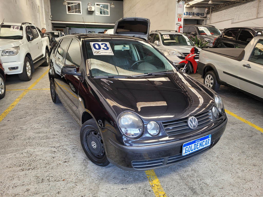 Volkswagen Polo Preto