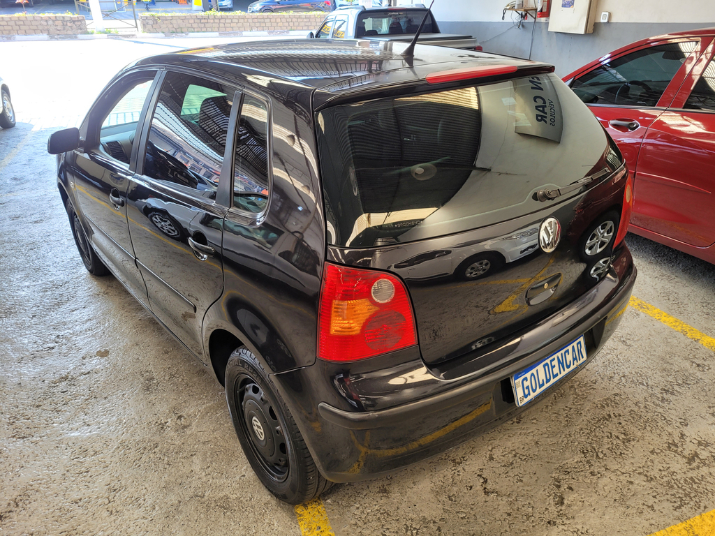 Volkswagen Polo Preto