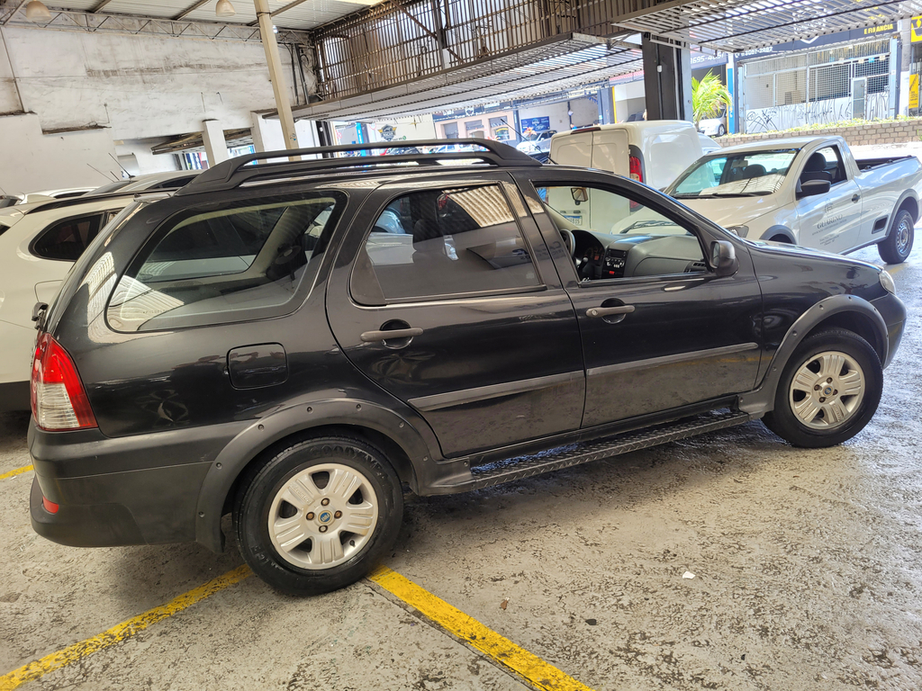 Fiat Palio Weekend Preto