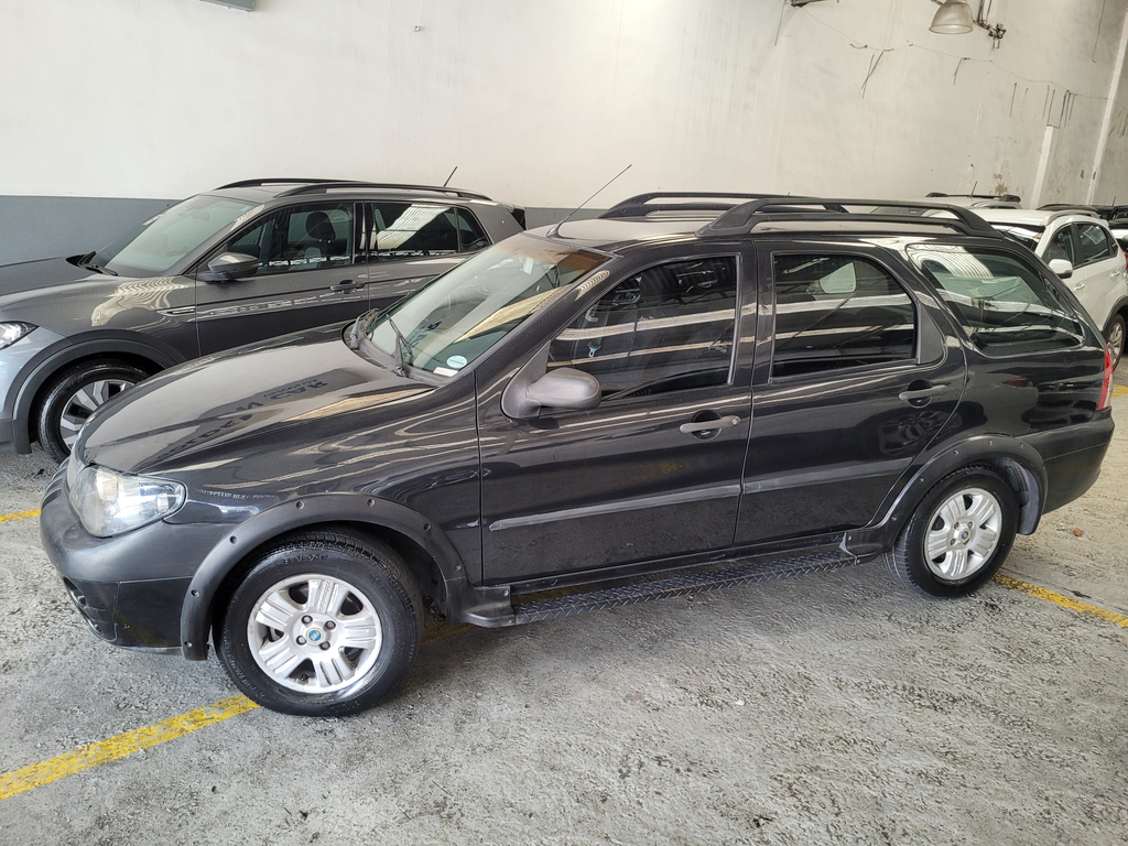 Fiat Palio Weekend Preto