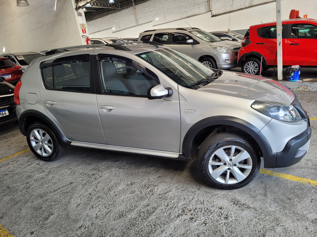 Renault Sandero Stepway Prata