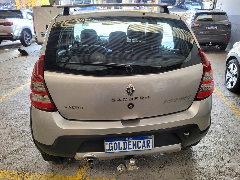 Renault Sandero Stepway Prata