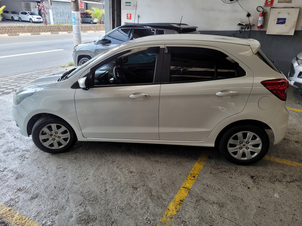 Ford Ka Branco