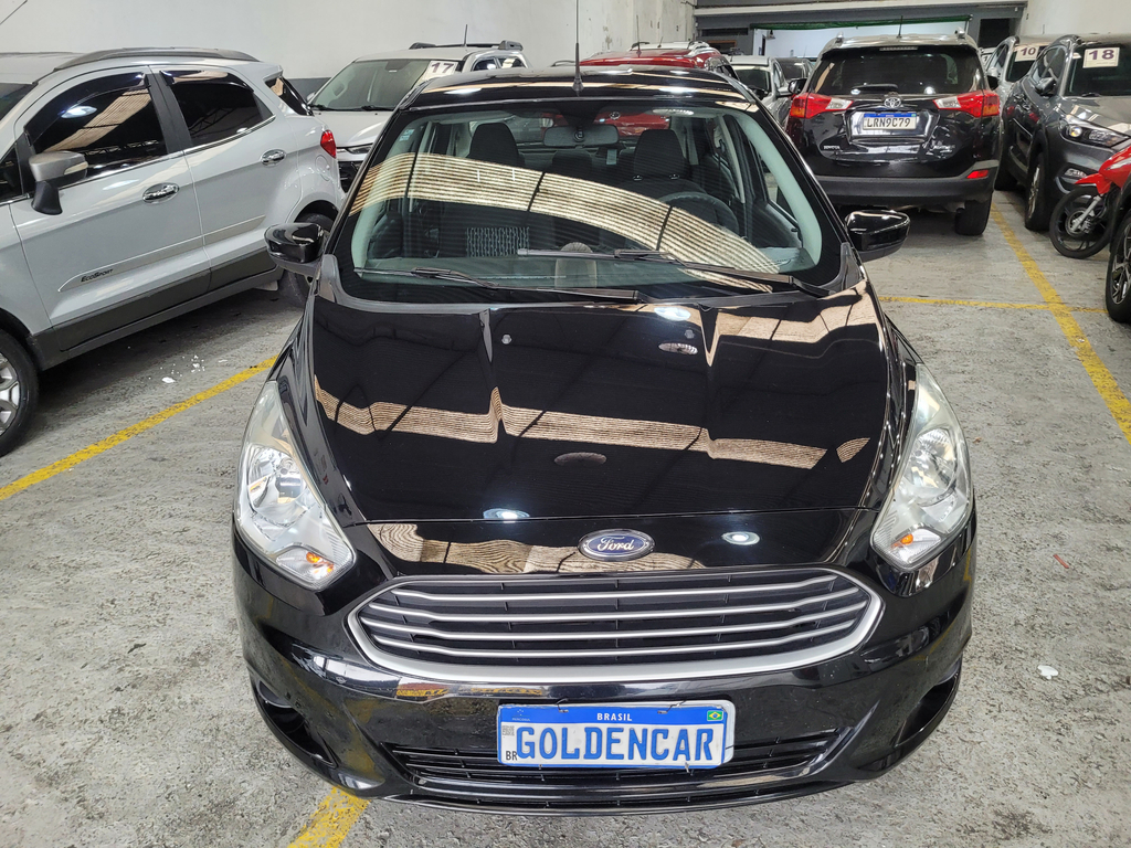 Ford Ka+ Preto