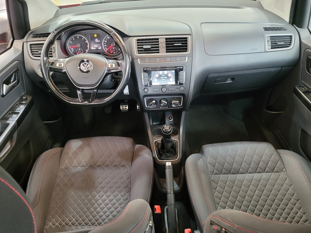 Volkswagen CrossFox Laranja