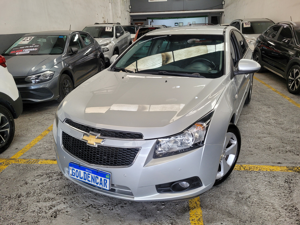 Chevrolet Cruze Sedan Prata