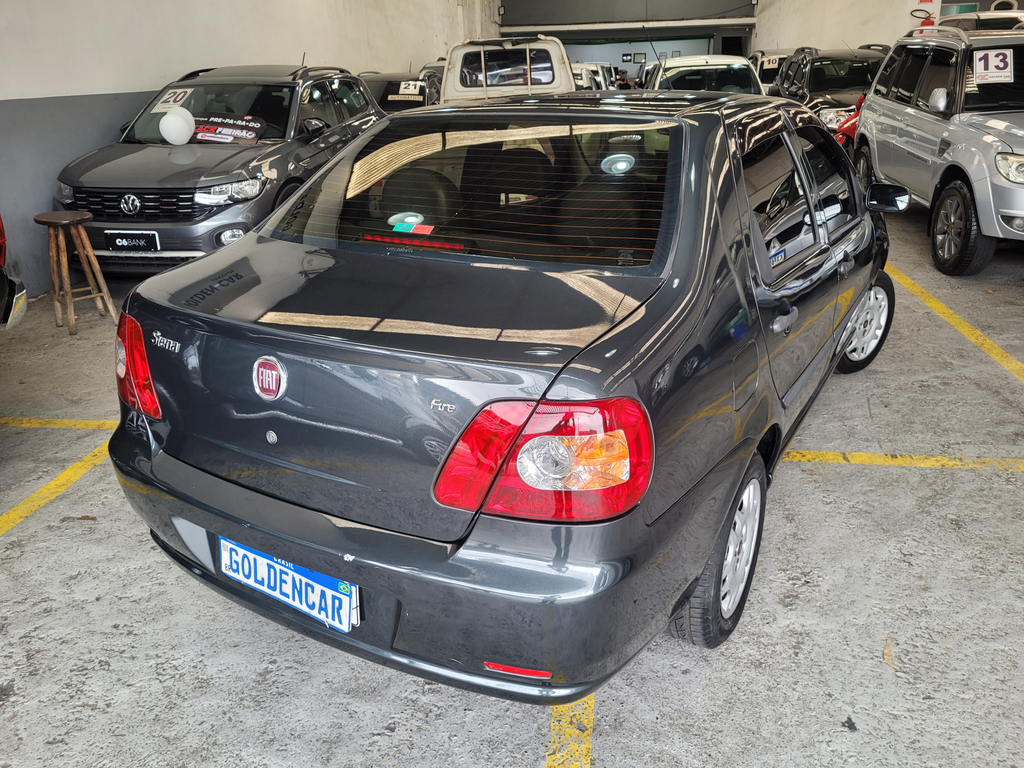 Fiat Siena Cinza