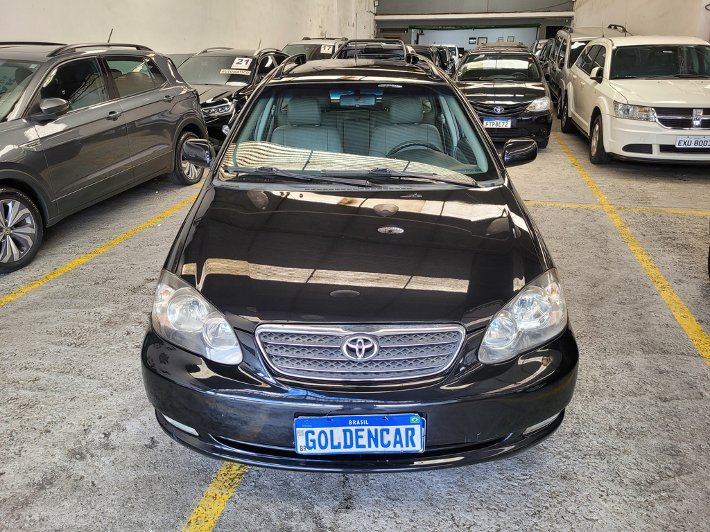 Toyota Corolla Fielder Preto