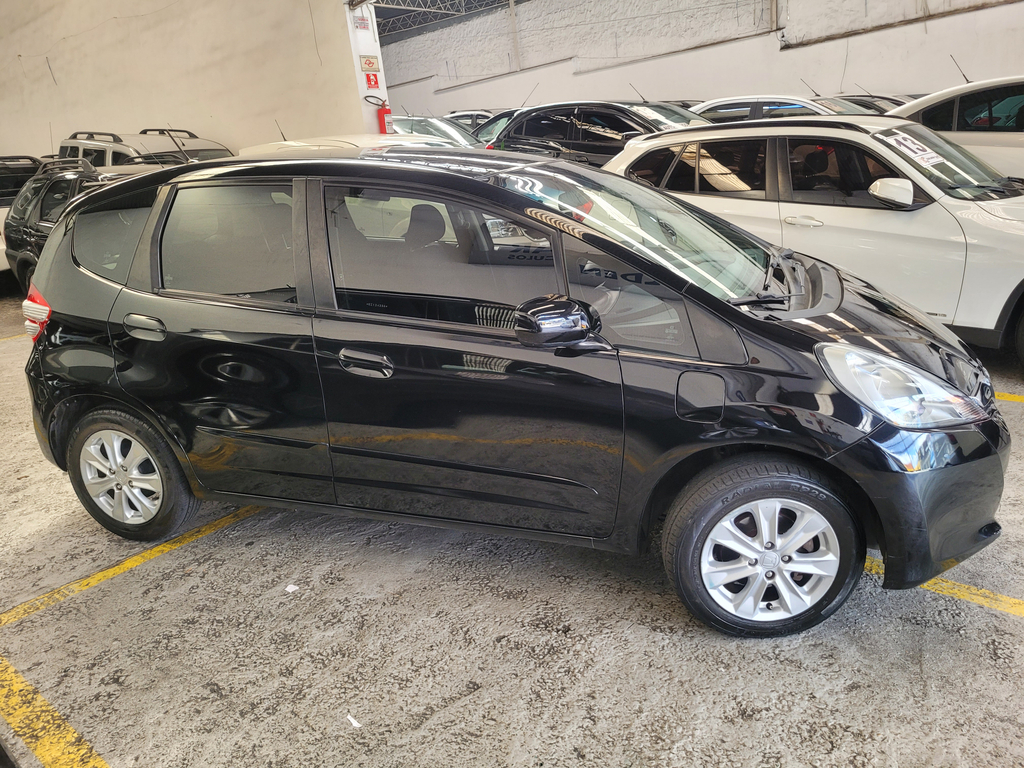 Honda Fit Preto