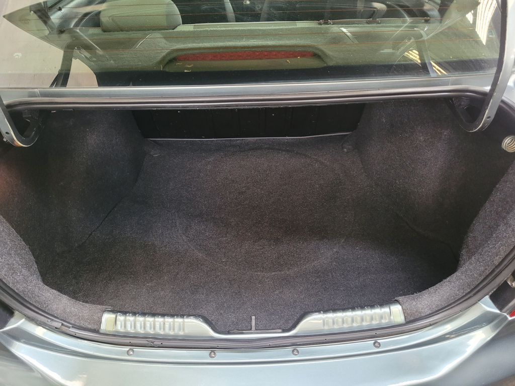 Volkswagen Voyage Cinza