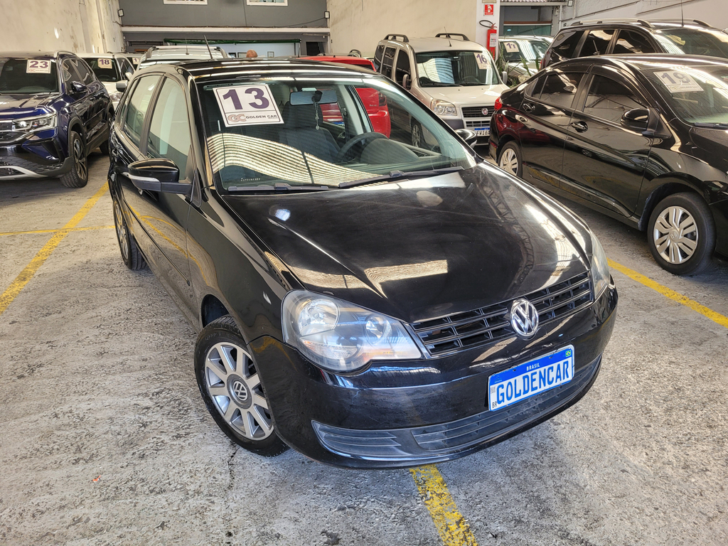 Volkswagen Polo Preto