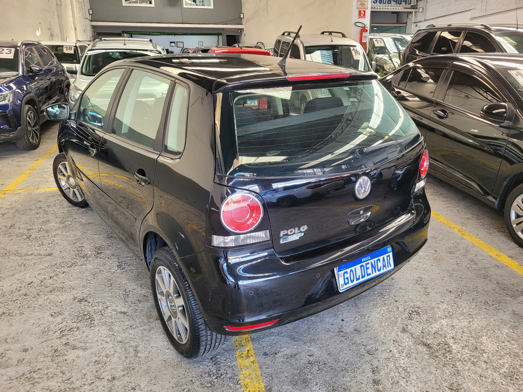 Volkswagen Polo Preto