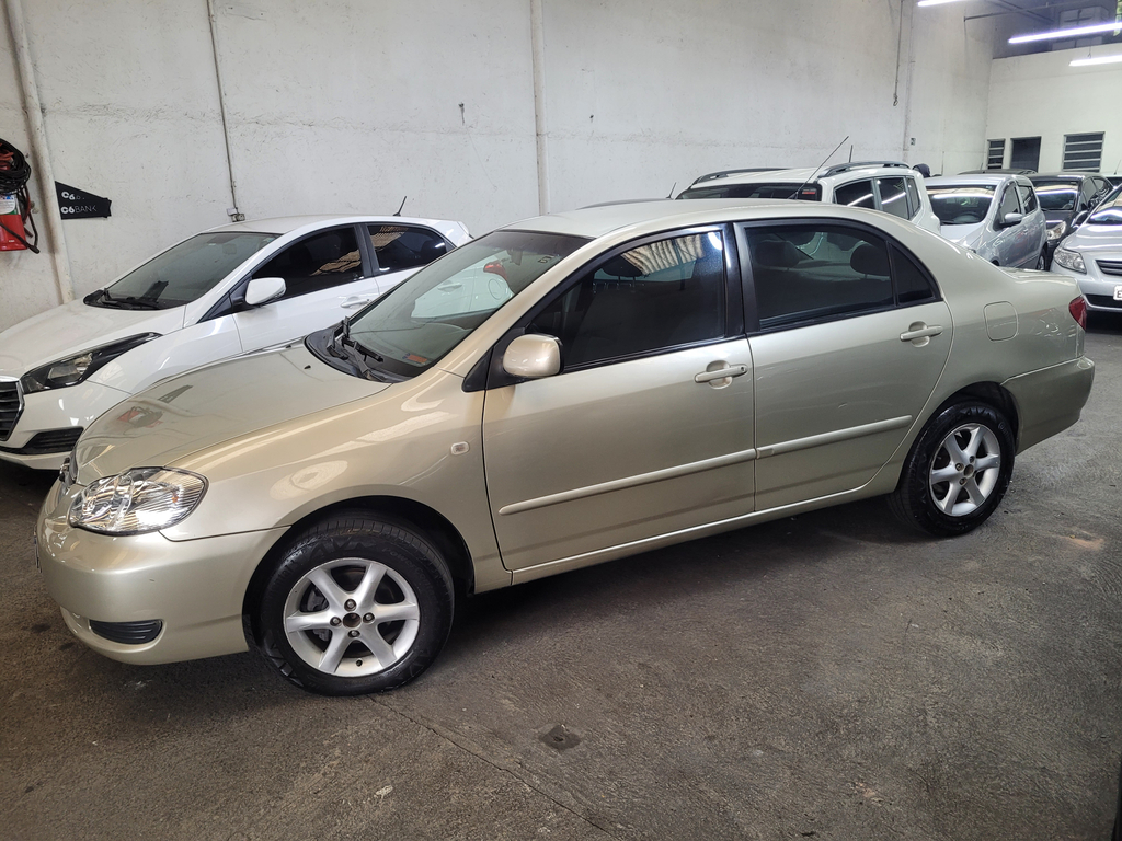 Toyota Corolla Bege