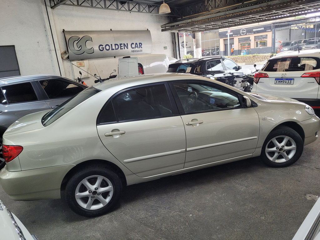 Toyota Corolla Bege